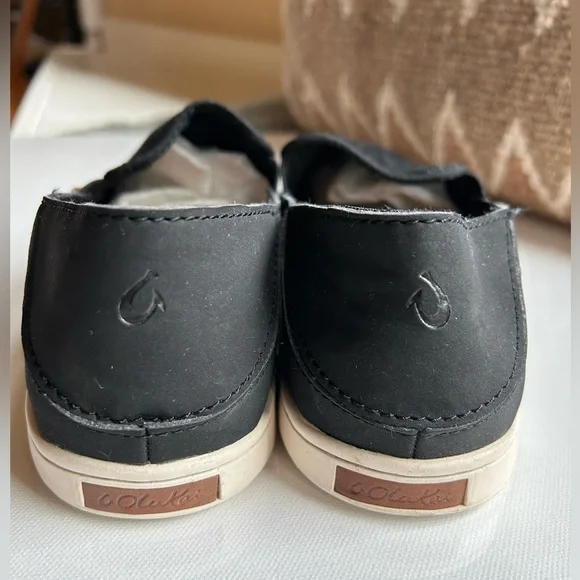 Like new! Olukai VC06/18. Sz W7 Pehuea Slip On Drop Heel Comfort Sneakers Mesh - Picture 4 of 7